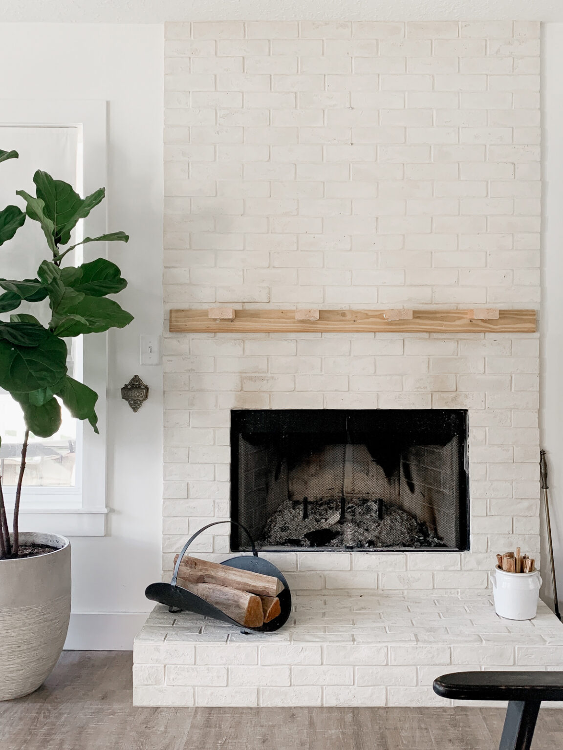 DIY Box Mantel with Craft Paint Stain Laine and Layne