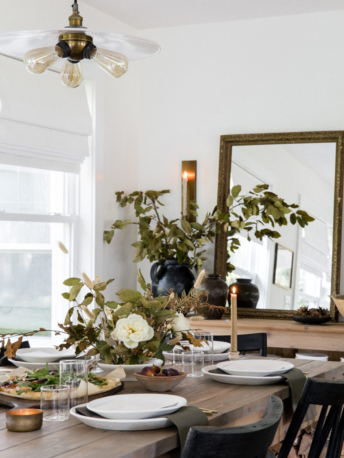 Fall Dining Room Inspiration For a Simple Gathering | Laine and Layne