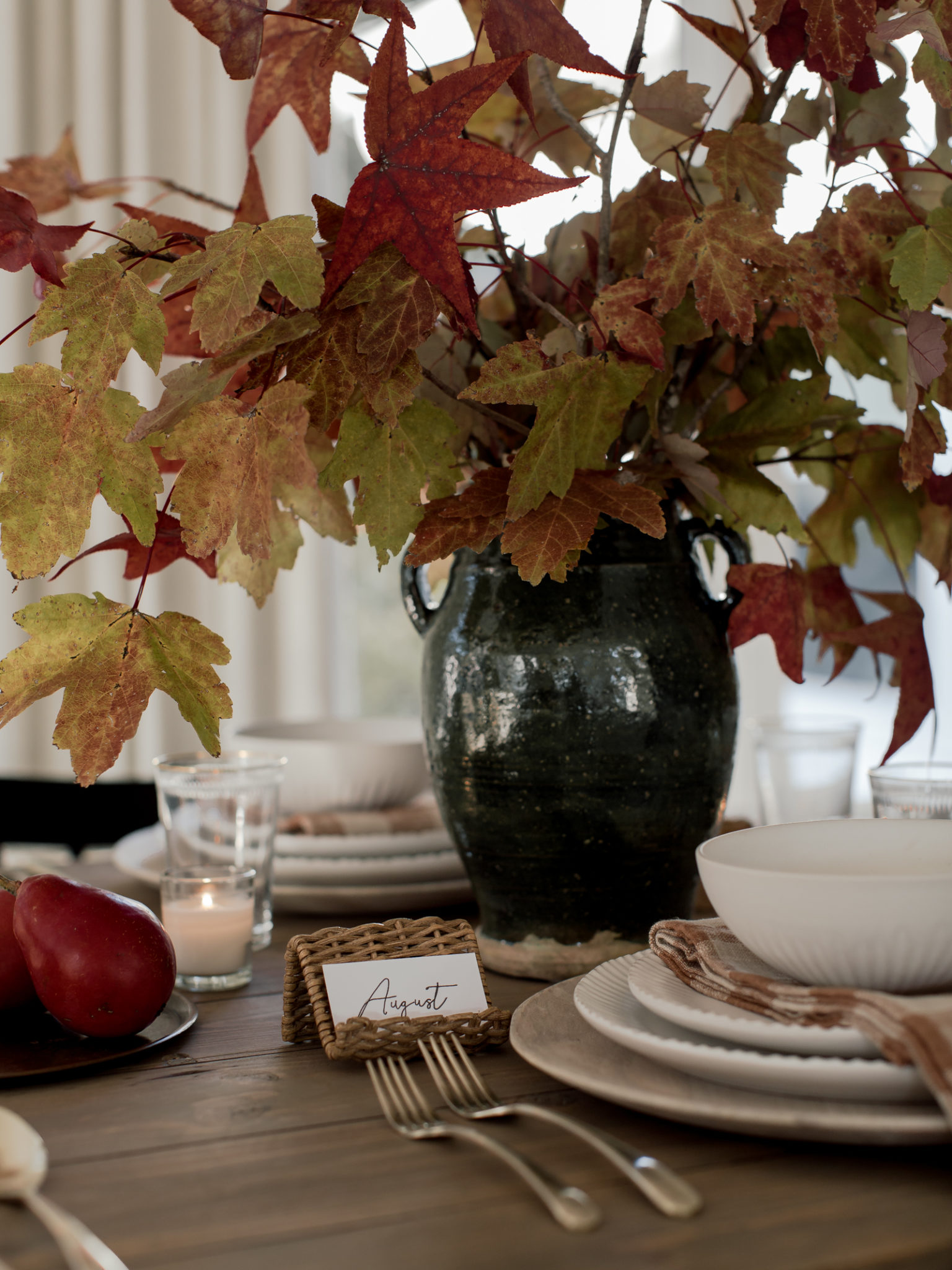 Thanksgiving Harvest Table | Laine and Layne